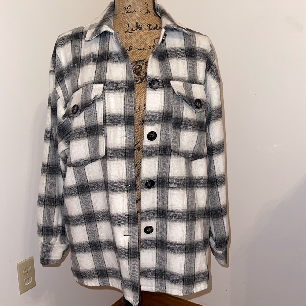 Forever 21 Plaid Button-Front Shacket